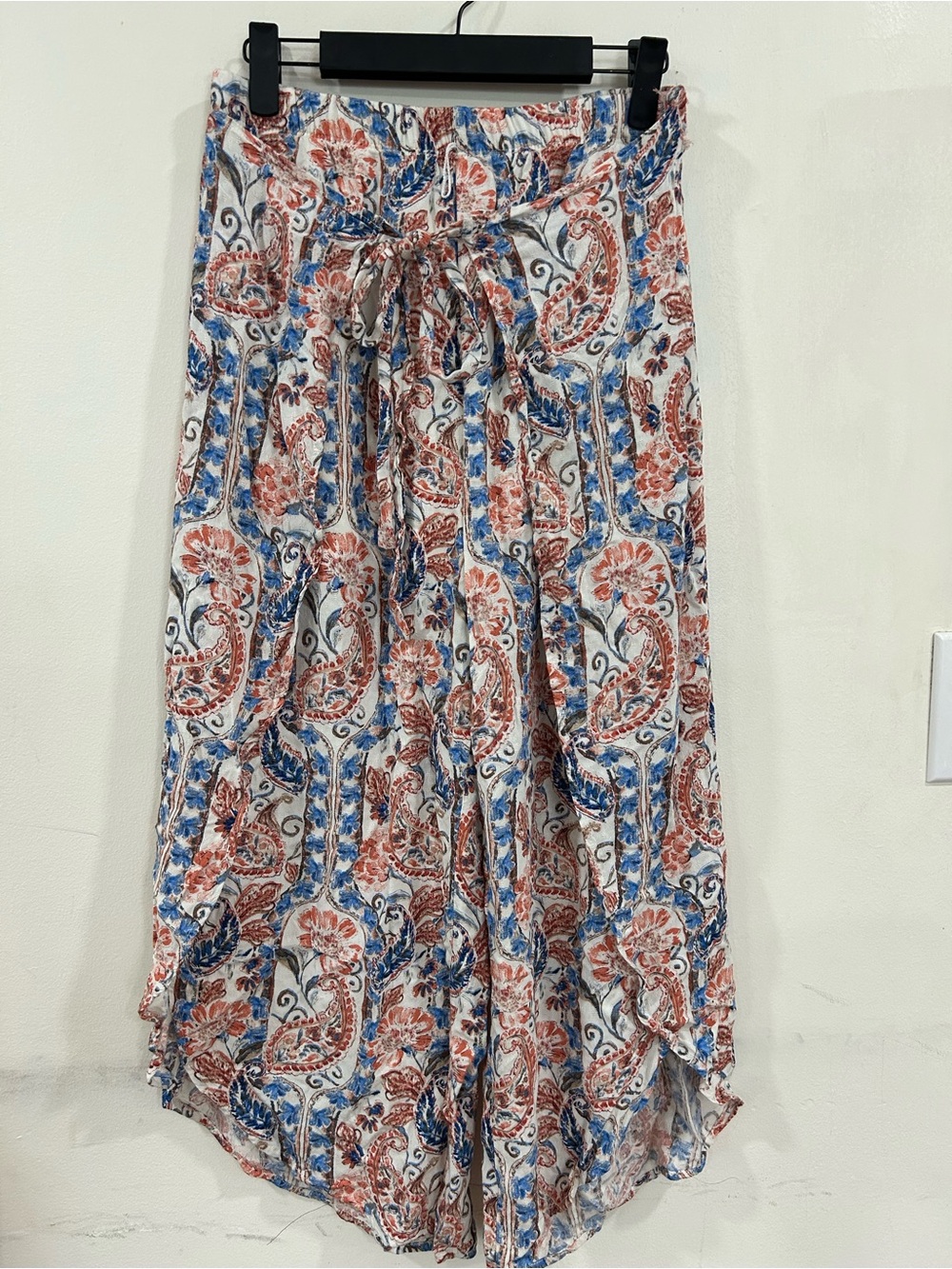 BCX  Paisley boho Floral pant - High-Low   size M - Picture 2 of 6